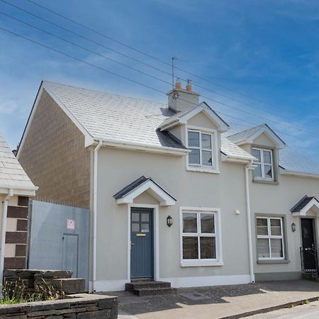 Kilkee Townhouse By Trident Holiday Homes Екстериор снимка