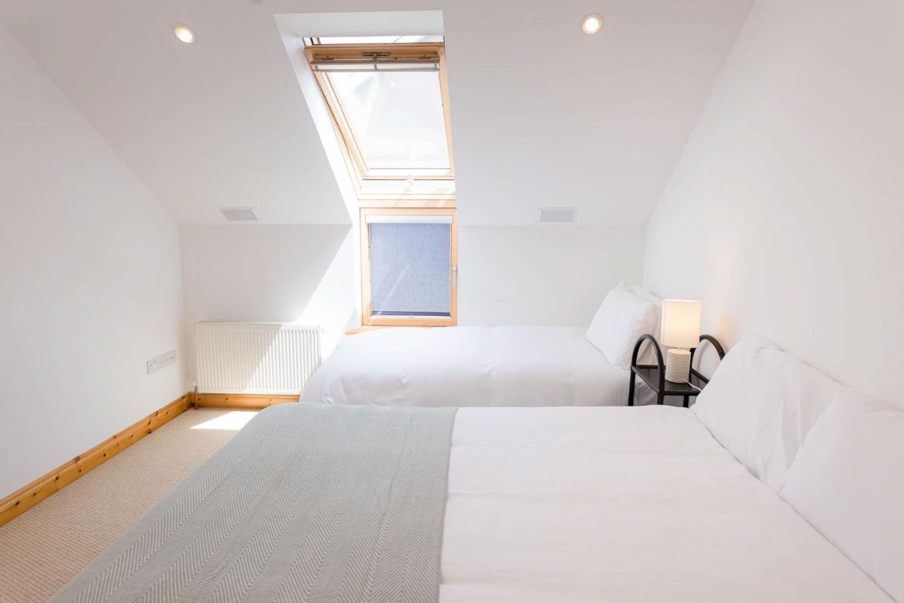 Kilkee Townhouse By Trident Holiday Homes Екстериор снимка